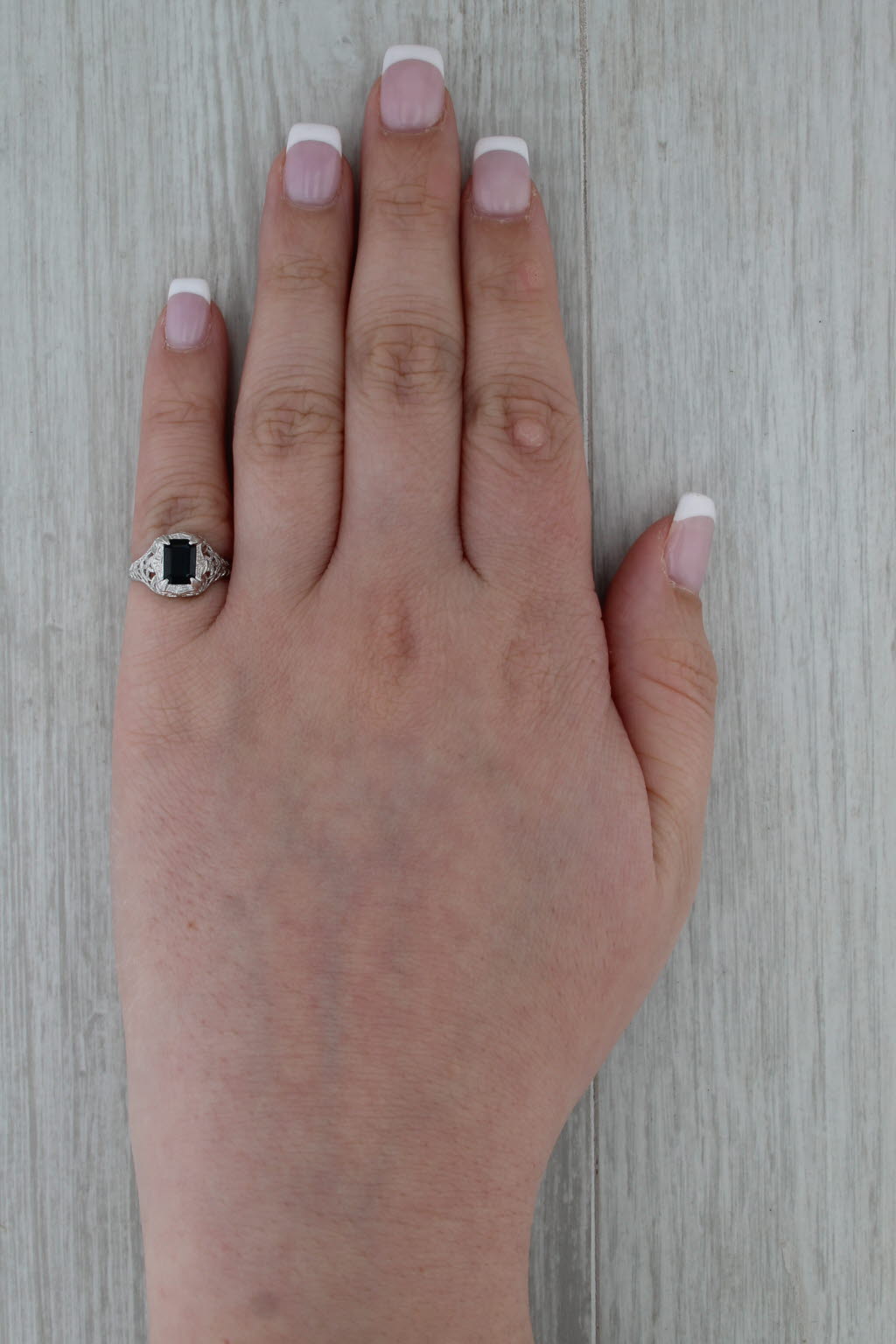 Art Deco 1.40ctw Blue Sapphire Solitaire 14k White Gold Filigree Size 4.5