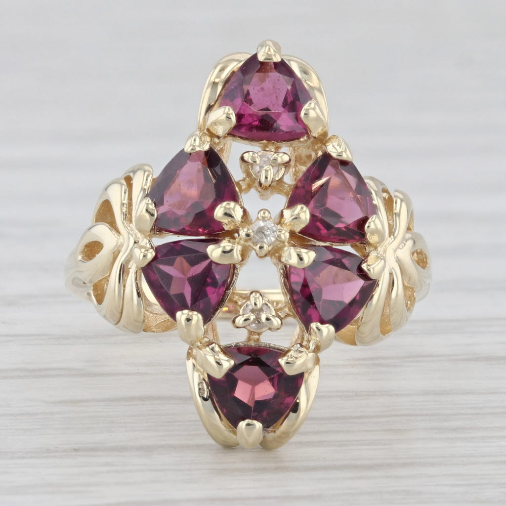 Light Gray 1.50ctw Rhodolite Garnet Cluster Ring 10k Yellow Gold Size 6.25 Diamond Accent
