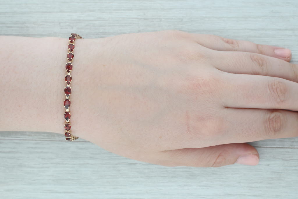 Gray 11.70ctw Garnet Tennis Bracelet 14k Yellow Gold 6.25" 4.1mm