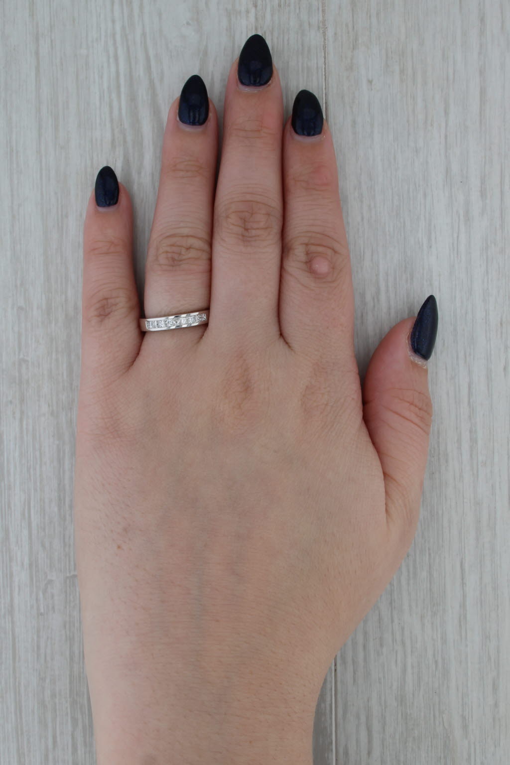 0.46ctw Diamond Wedding Ring Anniversary Band 14k White Gold Size 7 Stackable