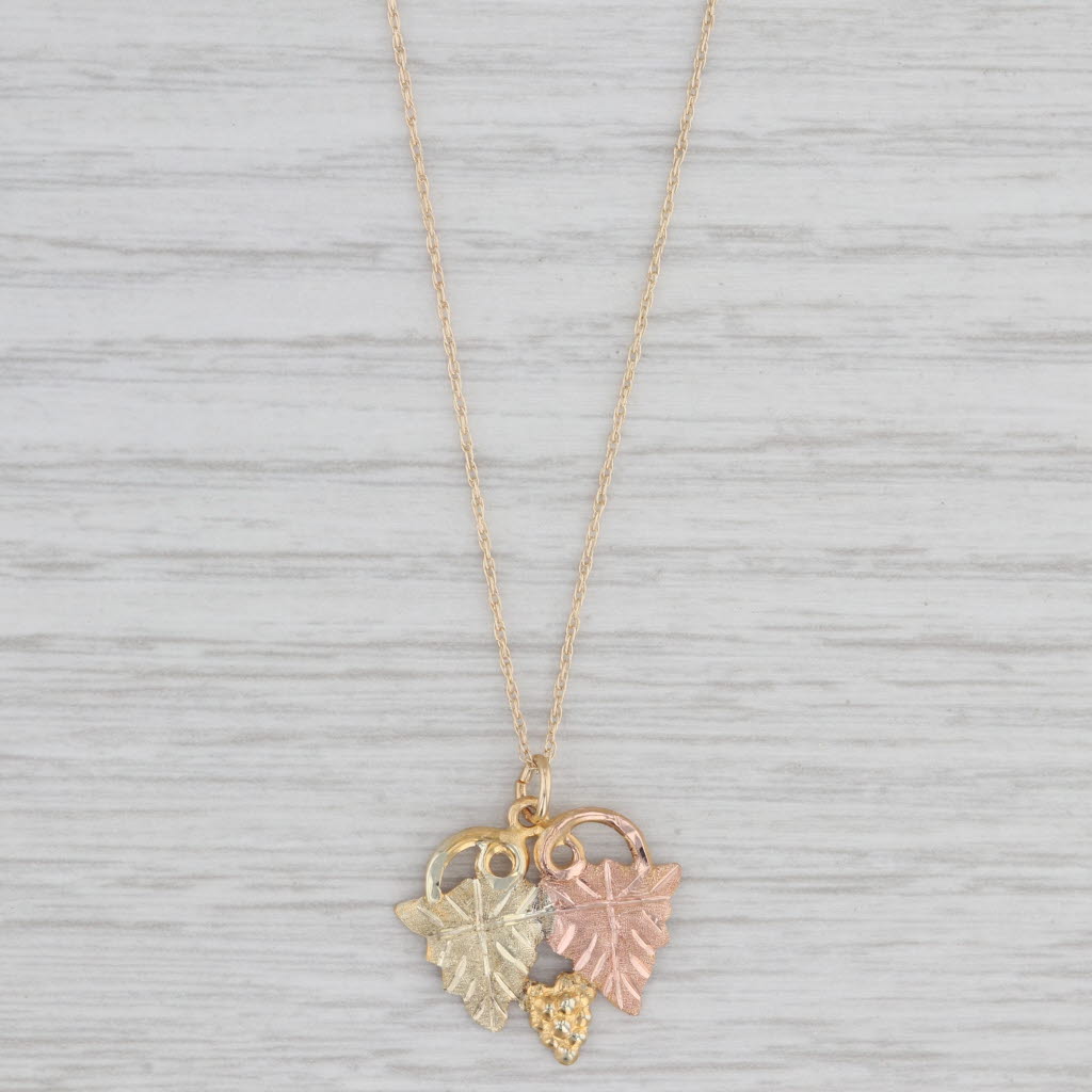 Mt Rushmore Black Hills Gold Leaf Pendant Necklace 10k 19