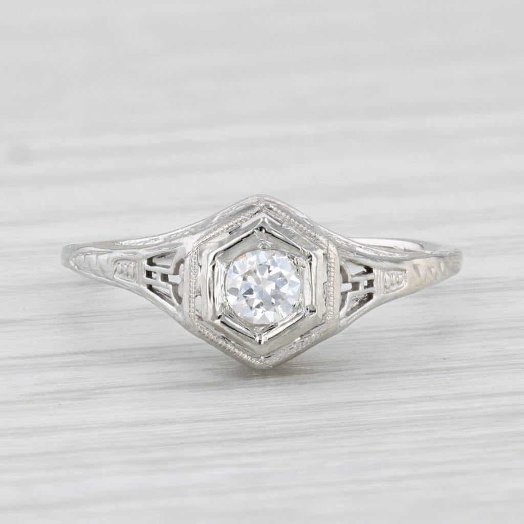 Light Gray Art Deco 0.15ct VS2 Diamond Engagement Ring 18k Gold Sz 6 Old Euro Cut Solitaire