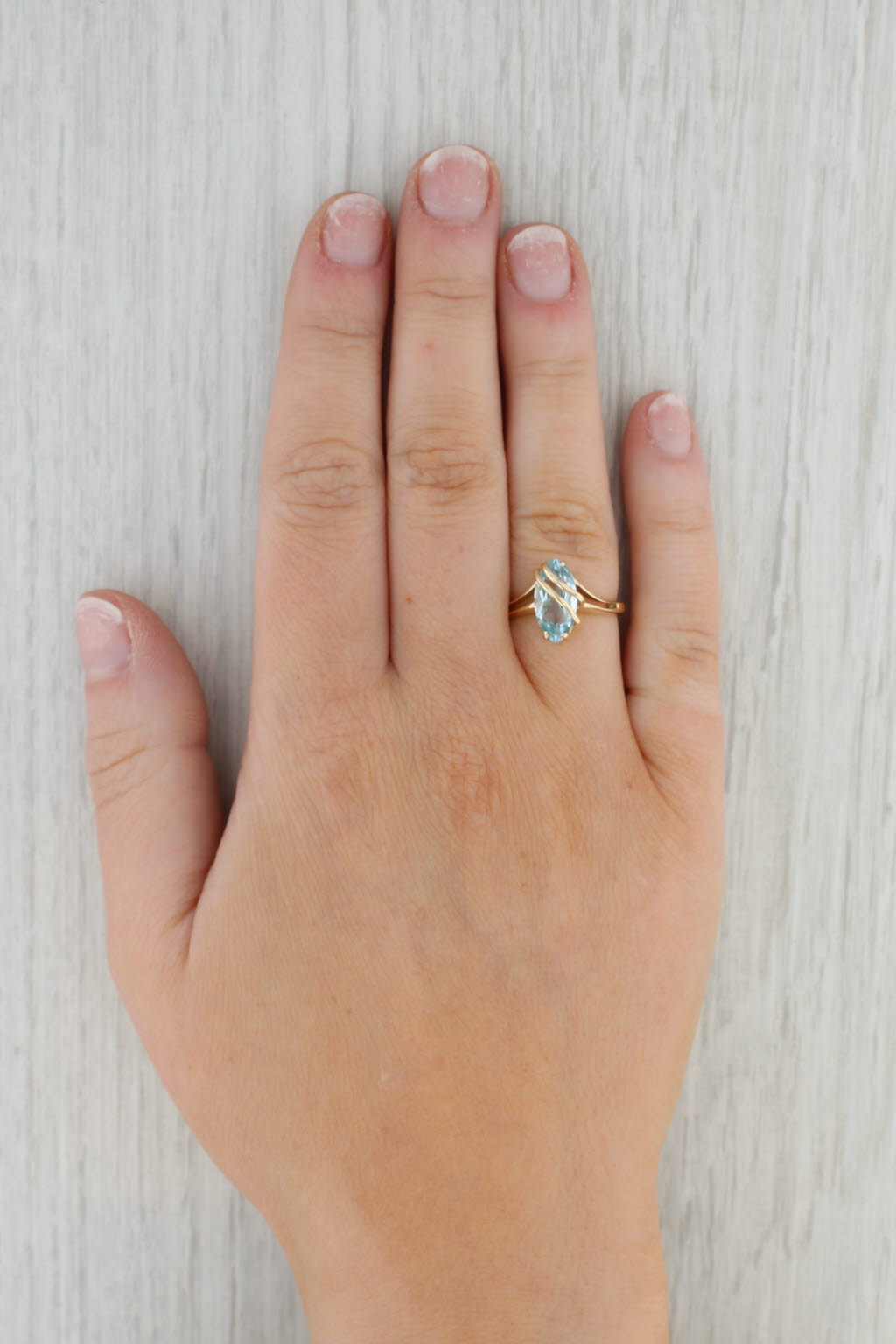 Gray 2.05ct Marquise Blue Topaz Solitaire Ring 14k Yellow Gold Size 6