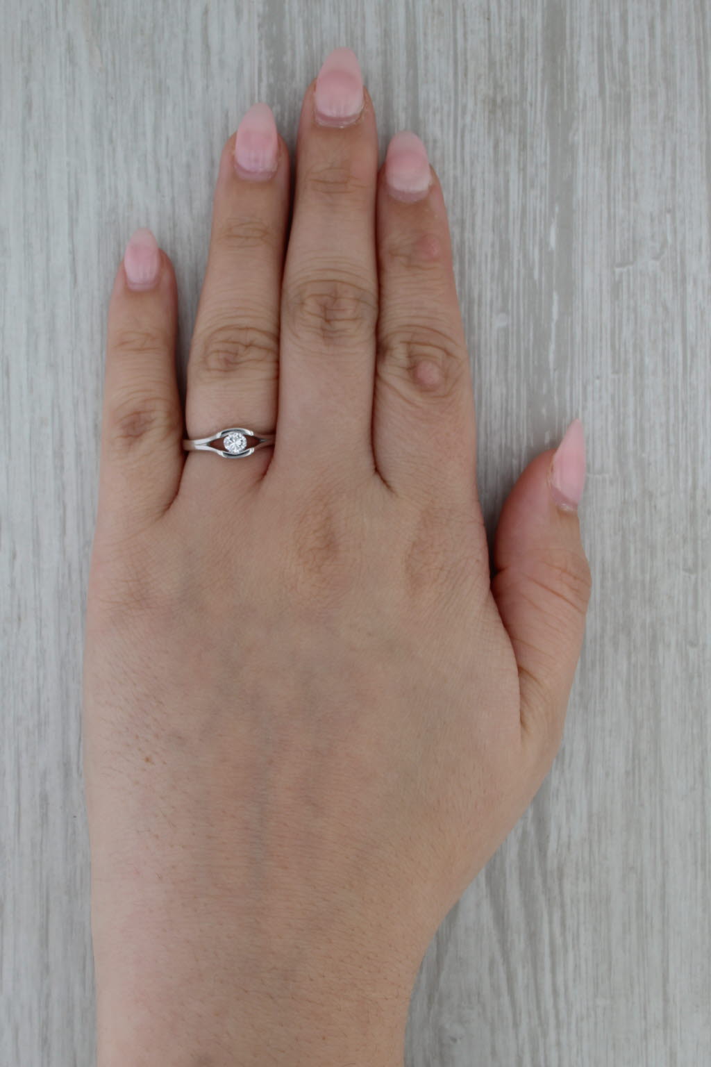 0.28ct Diamond Solitaire Engagement Ring 14k White Gold Size 6