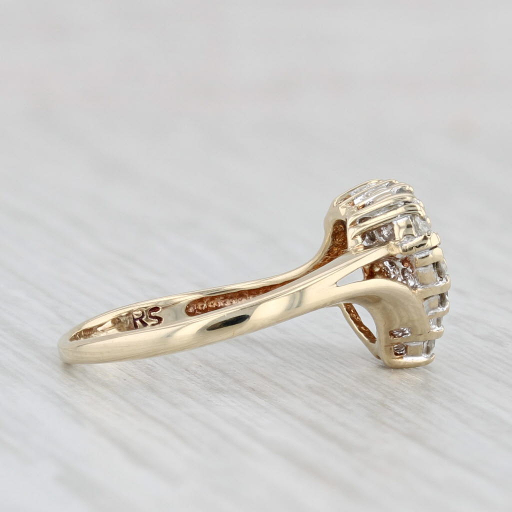 Light Gray 0.15ctw Diamond Interlocking Hearts Ring 10k Yellow Gold Size 4.5