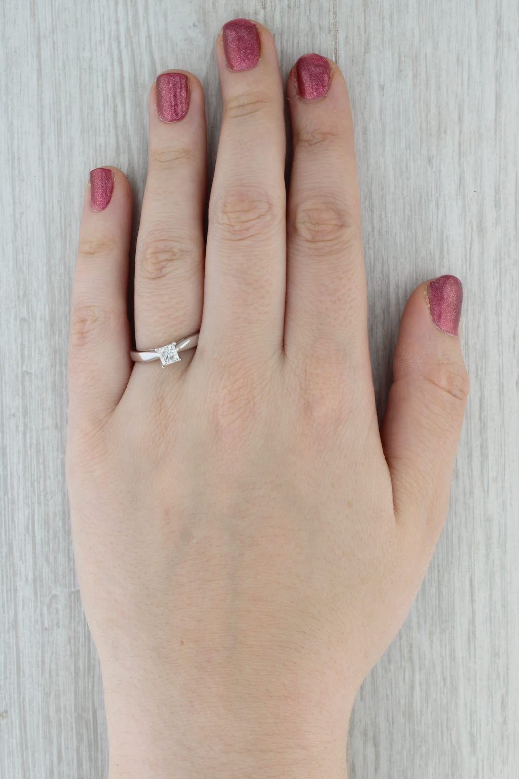 Gray 0.62ct Princess Diamond Solitaire Engagement Ring 14k White Gold Size 9