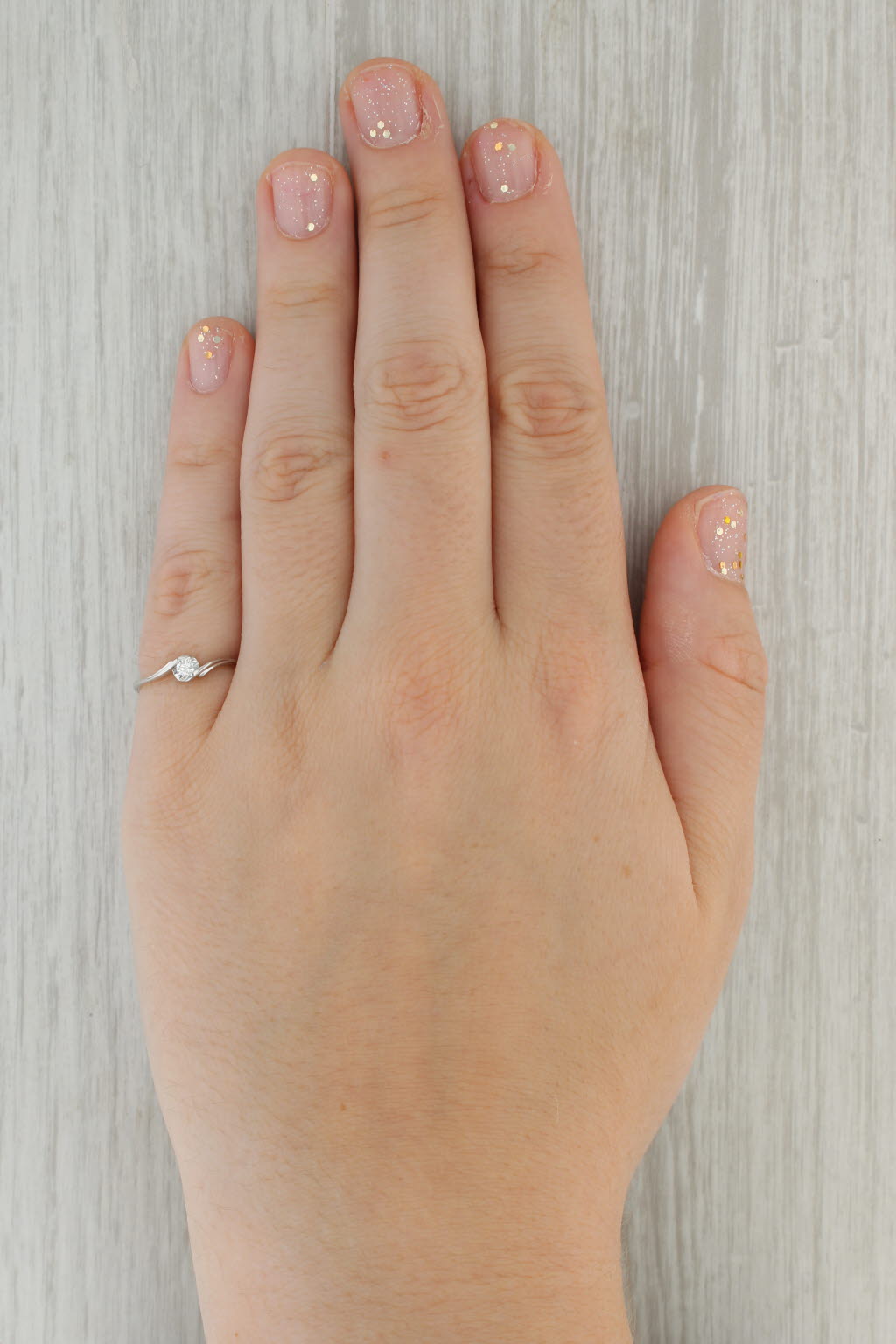 Dark Gray VS2 Diamond Solitaire Bypass Ring 18k White Gold Size 6 Stackable