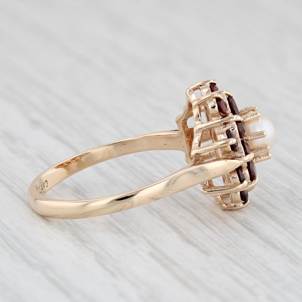 Light Gray Cultured Pearl Garnet Flower Ring 14k Yellow Gold Size 6.75