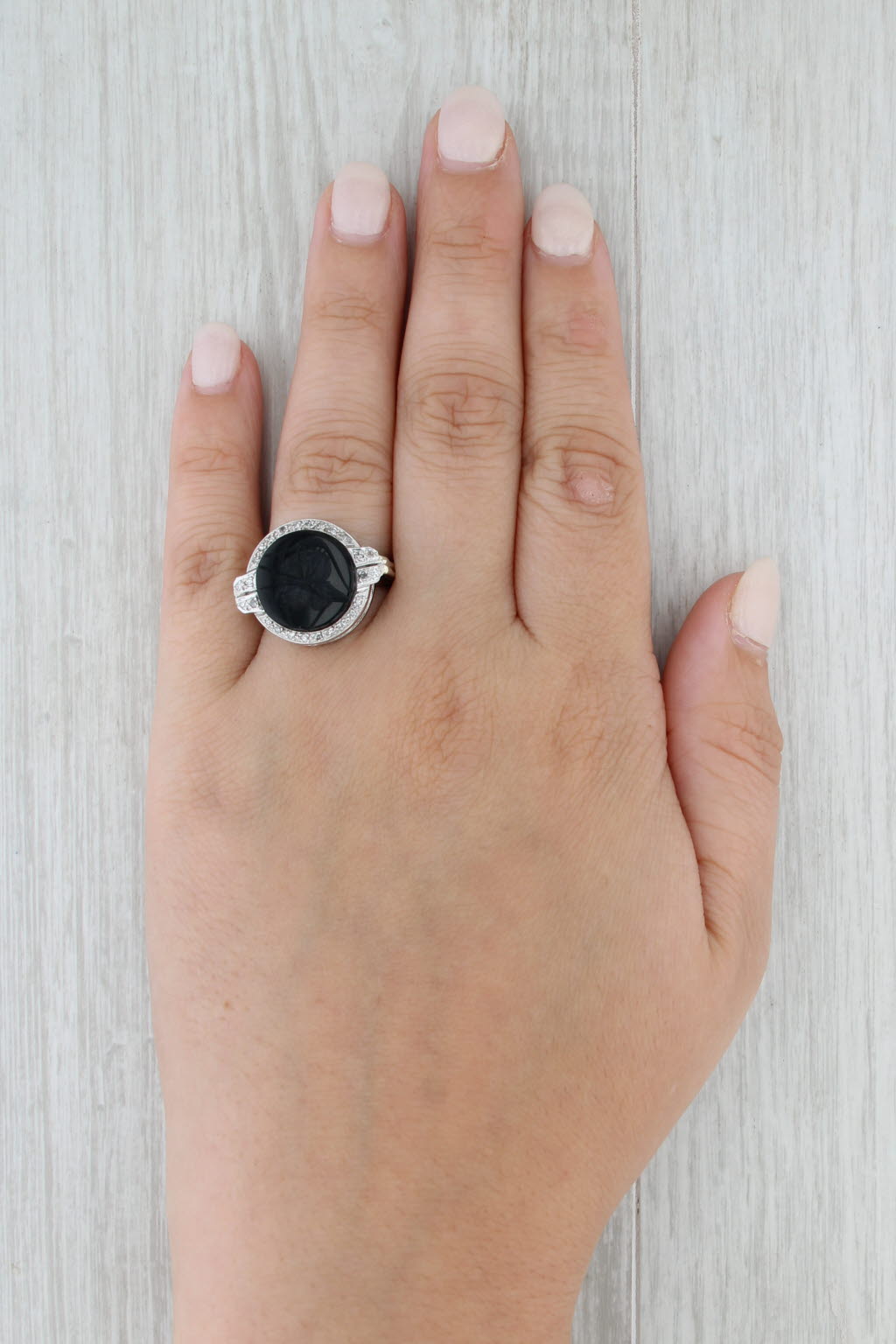 Onyx Intaglio Diamond Halo Ring 14k White Gold Platinum Size 6 Signet