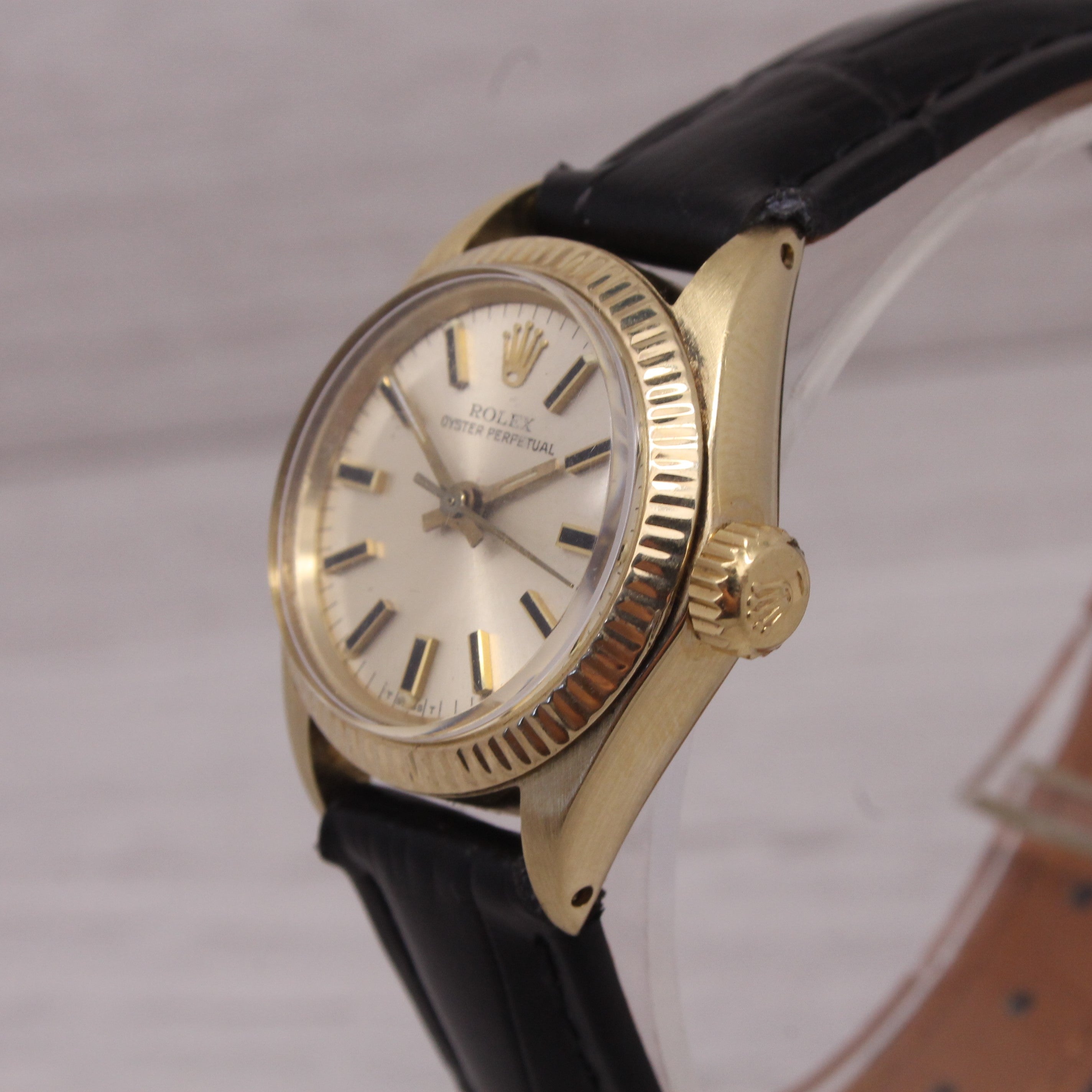 1980 Rolex Oyster Perpetual ref.6719 14k Solid Gold Ladies Automatic Watch 2 yr