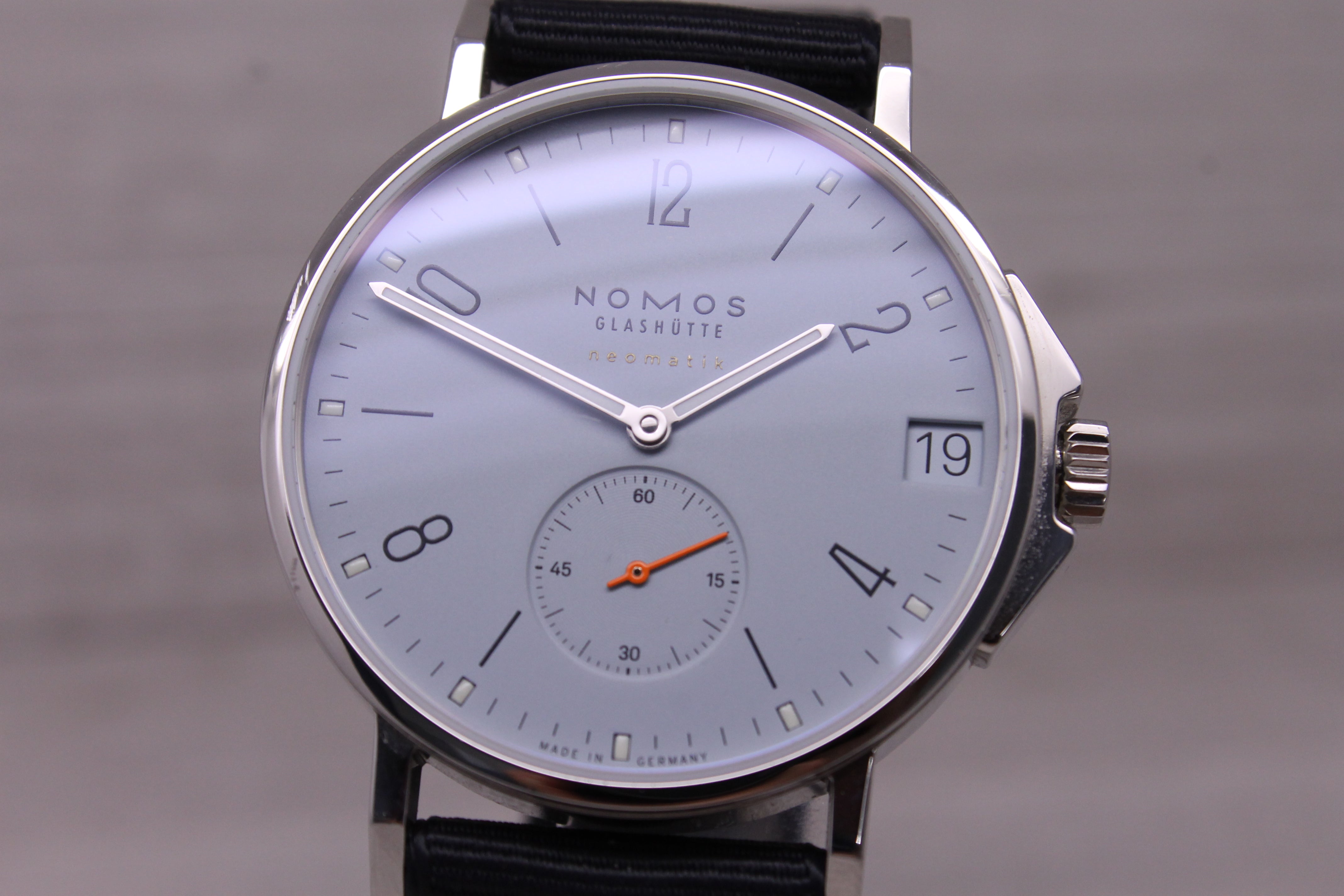 Nomos Glashutte Ahoi Neomatik 38 Date Sky Mens Steel Automatic Watch w/ Box