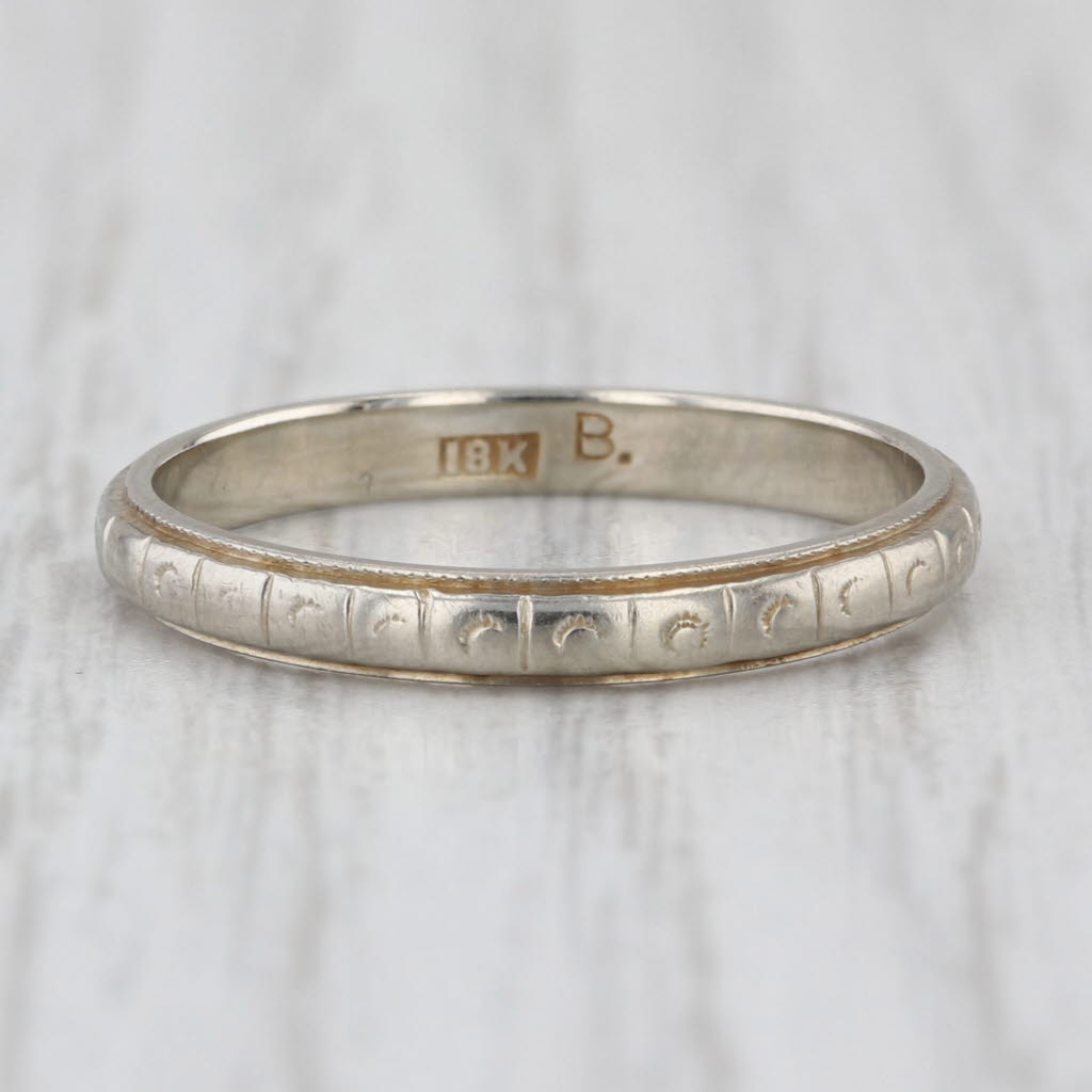 Art Deco Etched Pattern Wedding Band 18k White Gold Size 6.75 Stackable Ring