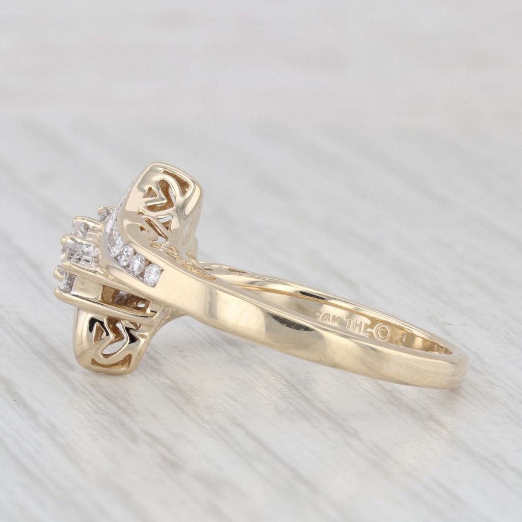 Light Gray 0.50ctw Diamond 3-Stone Bypass Ring 14k Yellow Gold Size 7