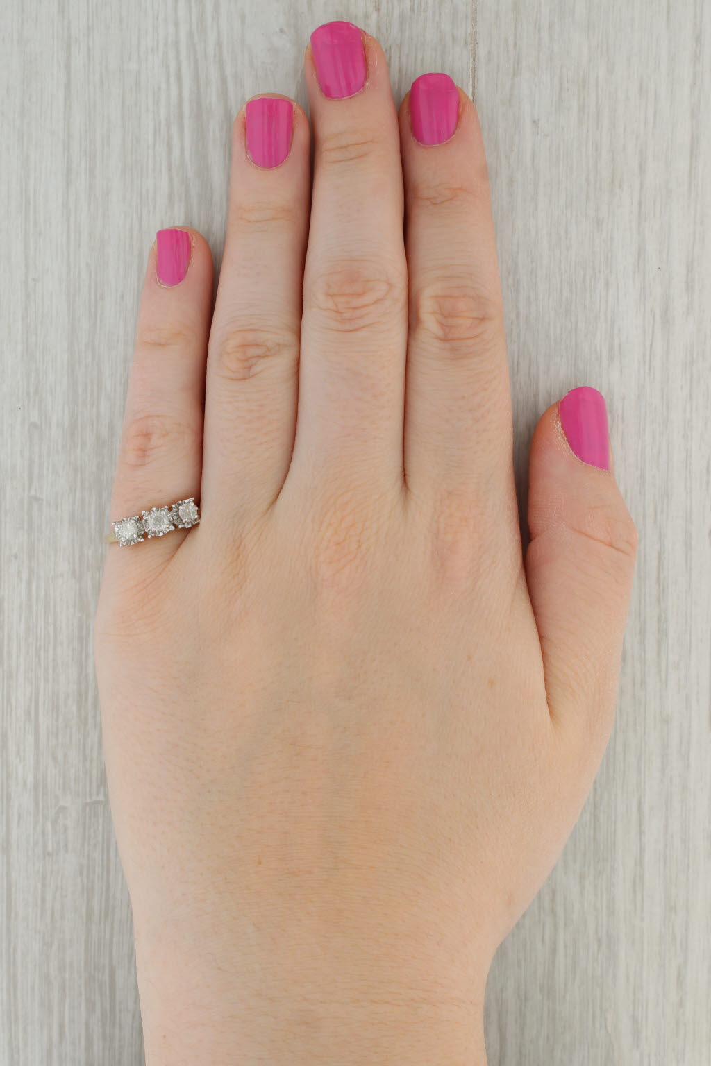 Tan 0.50ctw 3-Stone Diamond Ring 10k Yellow Gold Size 7 Engagement