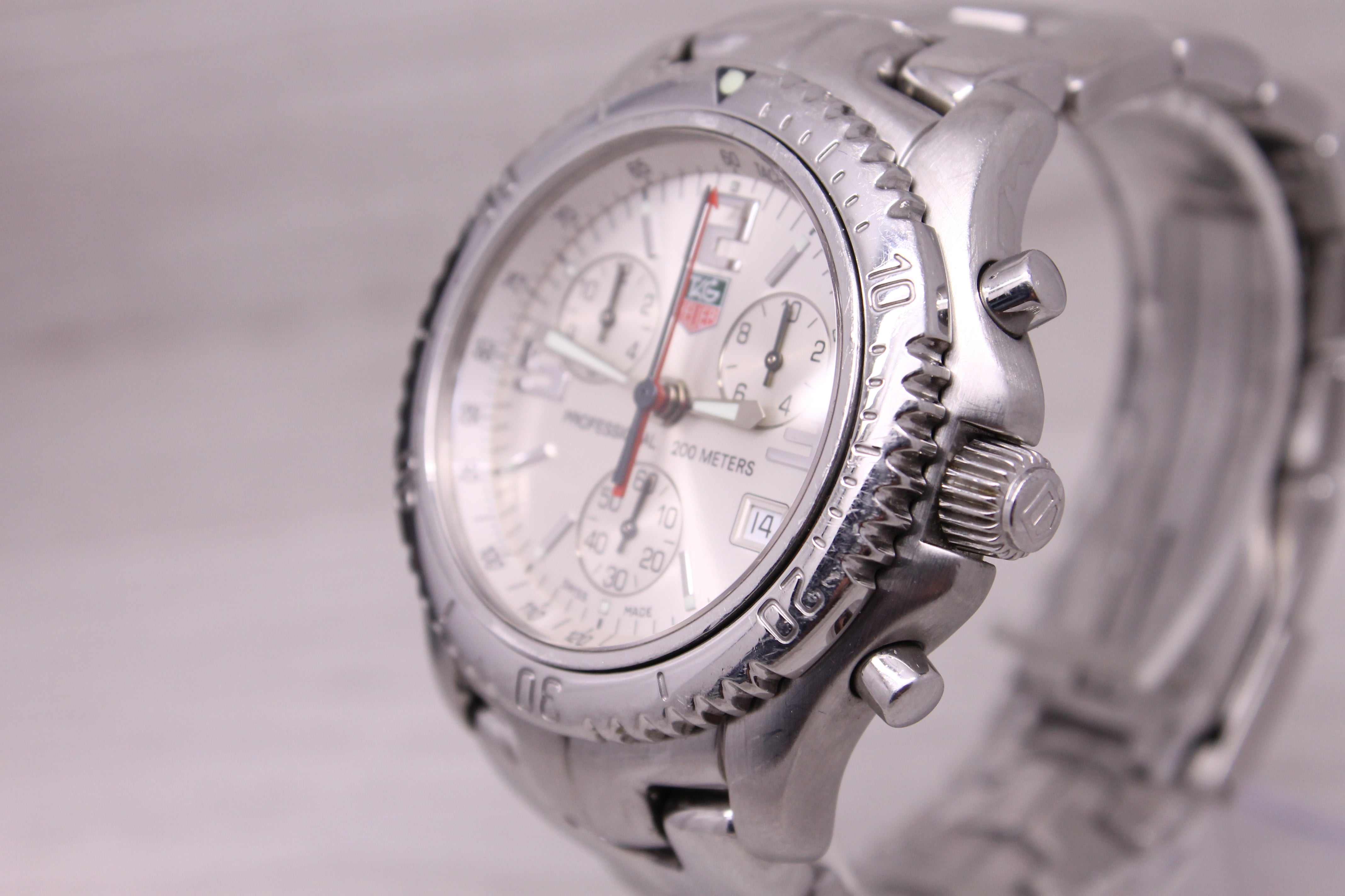 Dark Gray Tag Heuer CT1112 Mens 41mm Stainless Steel Quartz Chronograph Watch w Box