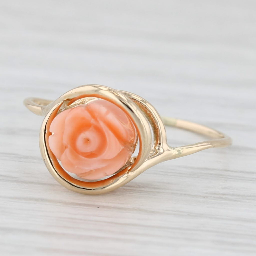 Light Gray Carved Coral Flower Rose Ring 14k Yellow Gold Size 4.5 Vintage Floral