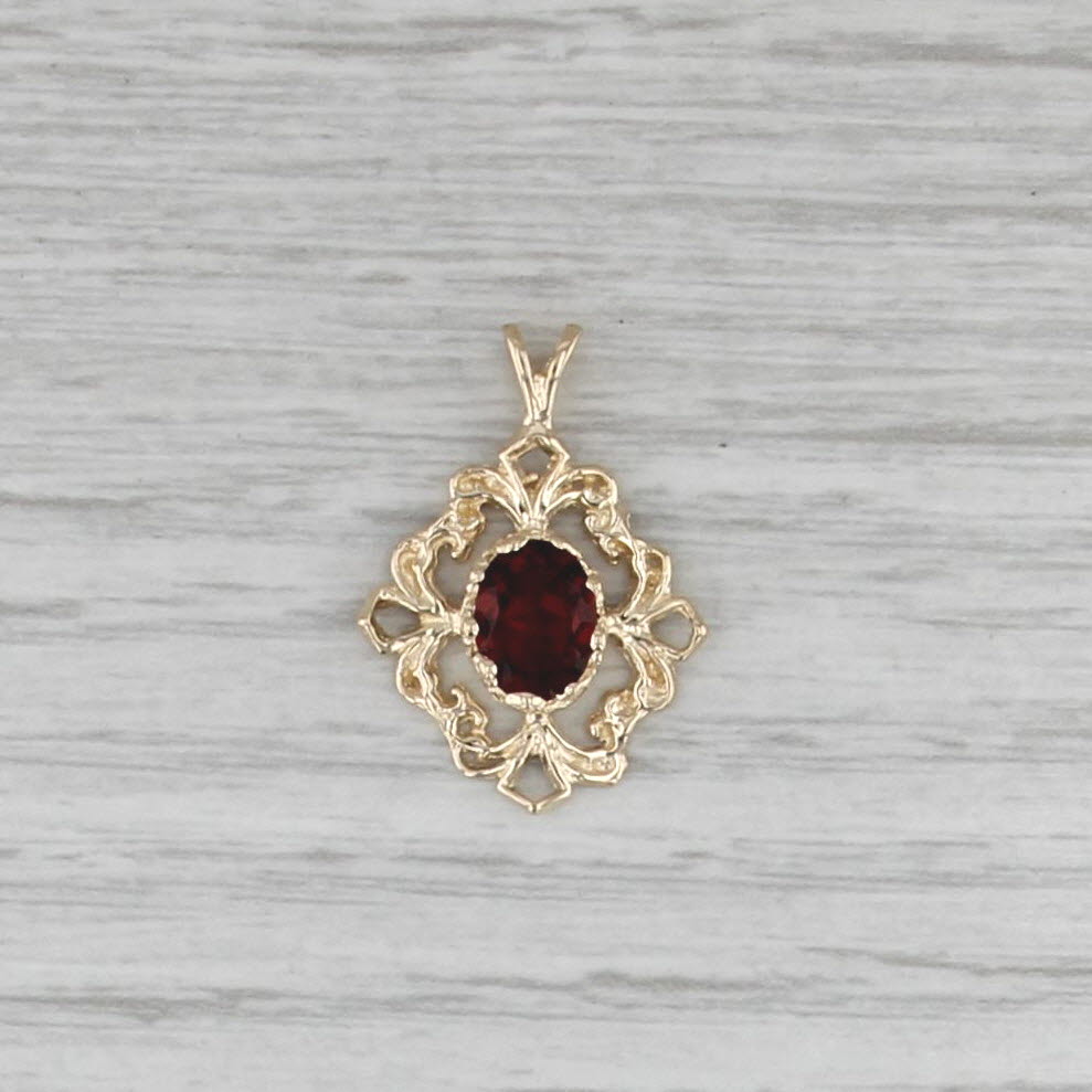 1.20ctw Garnet Pendant 14k Yellow Gold Ornate Drop
