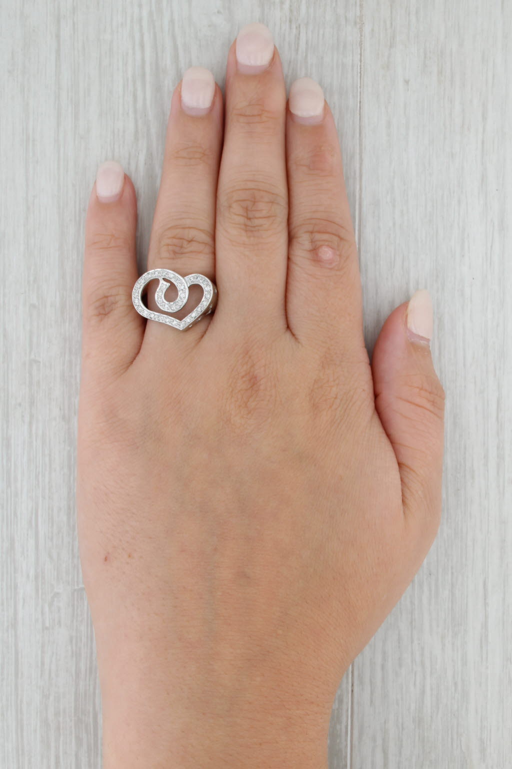 0.33ctw Diamond Interlocking Open Hearts Ring 900 Platinum Size 6.75 Cocktail