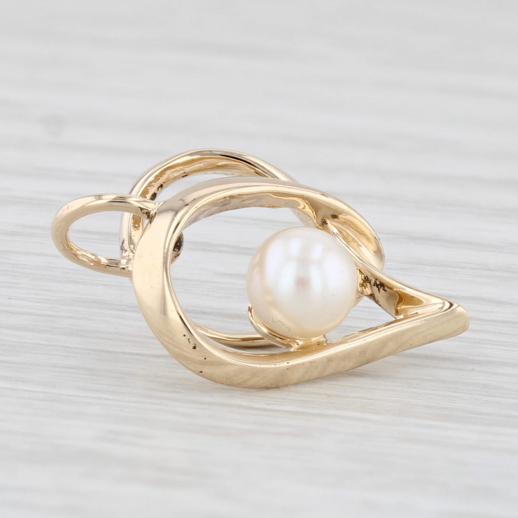 Light Gray Caged Cultured Pearl Heart Pendant 10k Yellow Gold