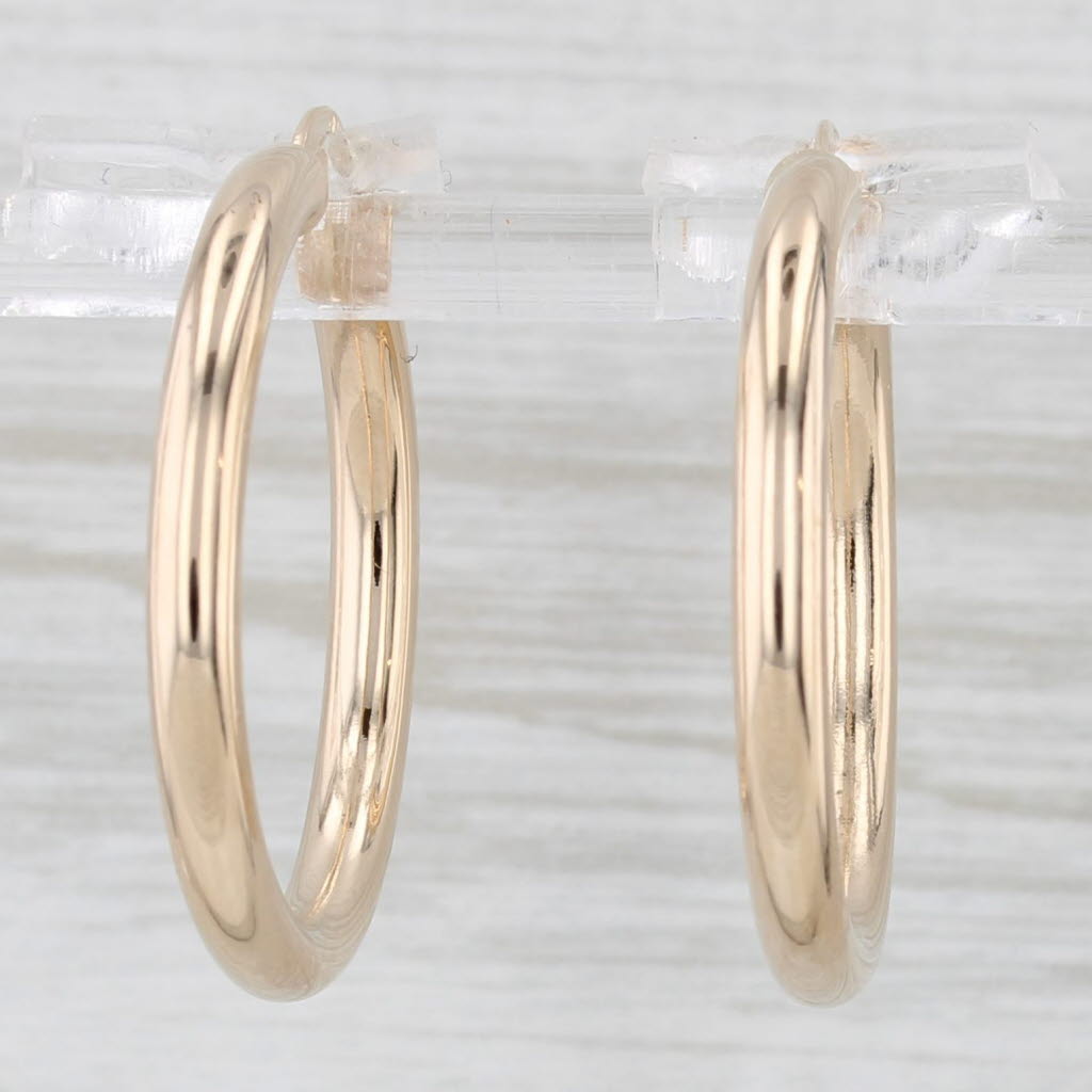 Light Gray Round Classic Hoop Earrings 14k Yellow Gold Snap Top 27.8 x 2.8mm
