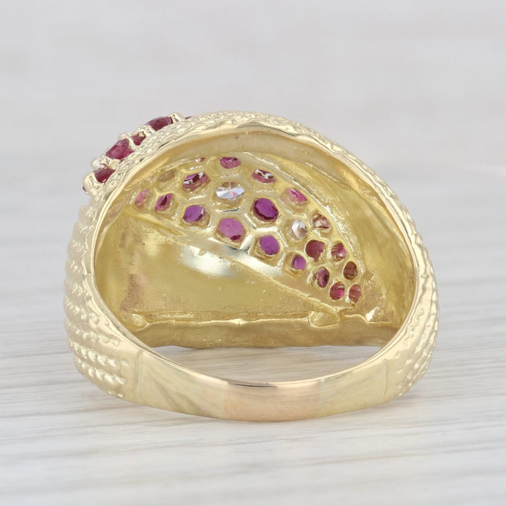 Light Gray 1.70ctw Diamond Ruby Flower Ring 18k Yellow Gold Size 7.5 Cocktail