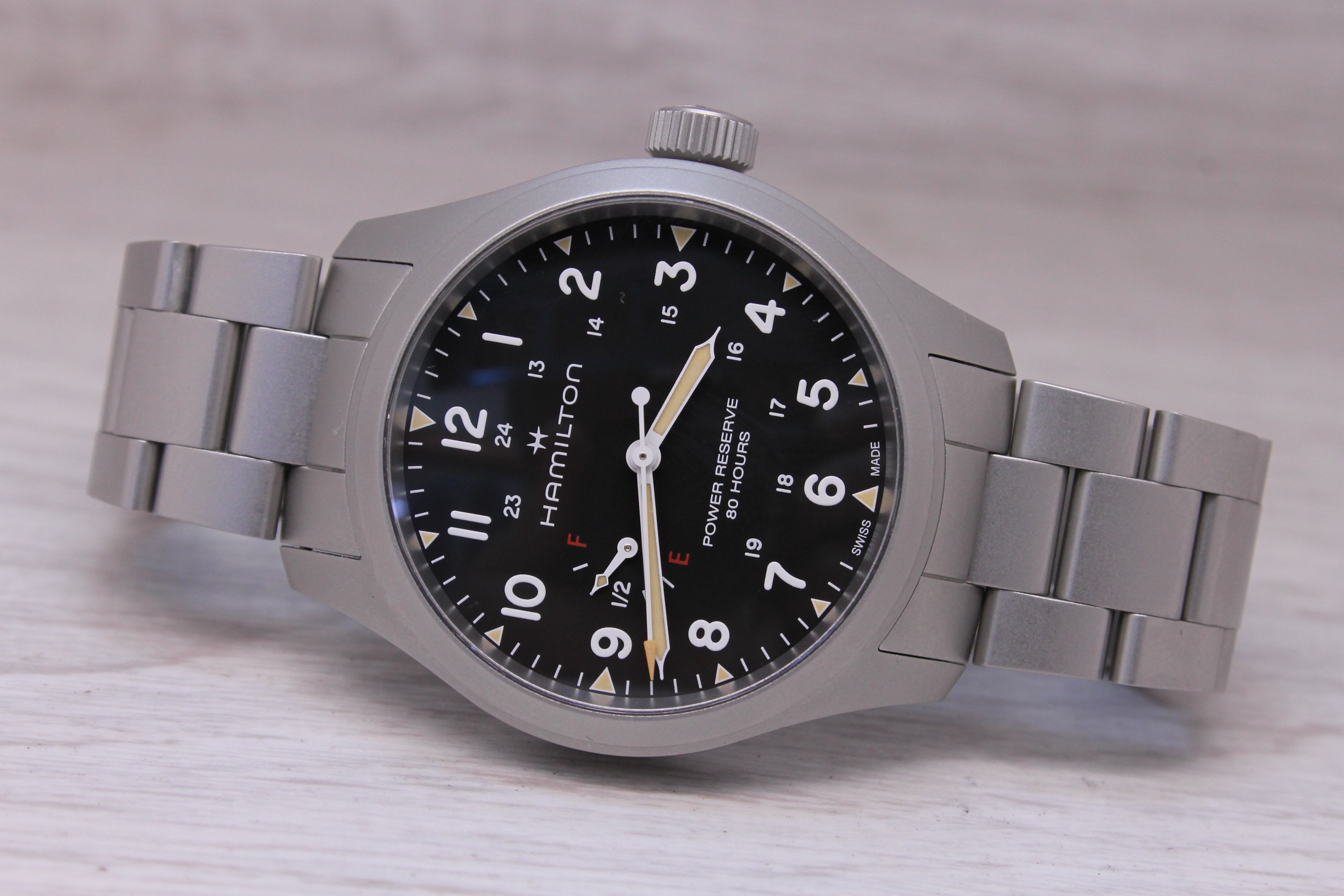 Hamilton Khaki Field Mechanical Power Reserve 40mm Mens Steel Watch w Box