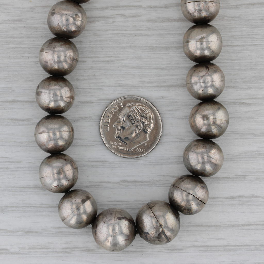 Dark Gray Vintage Navajo Pearls Necklace Sterling Silver Tapering Beads 14.5"