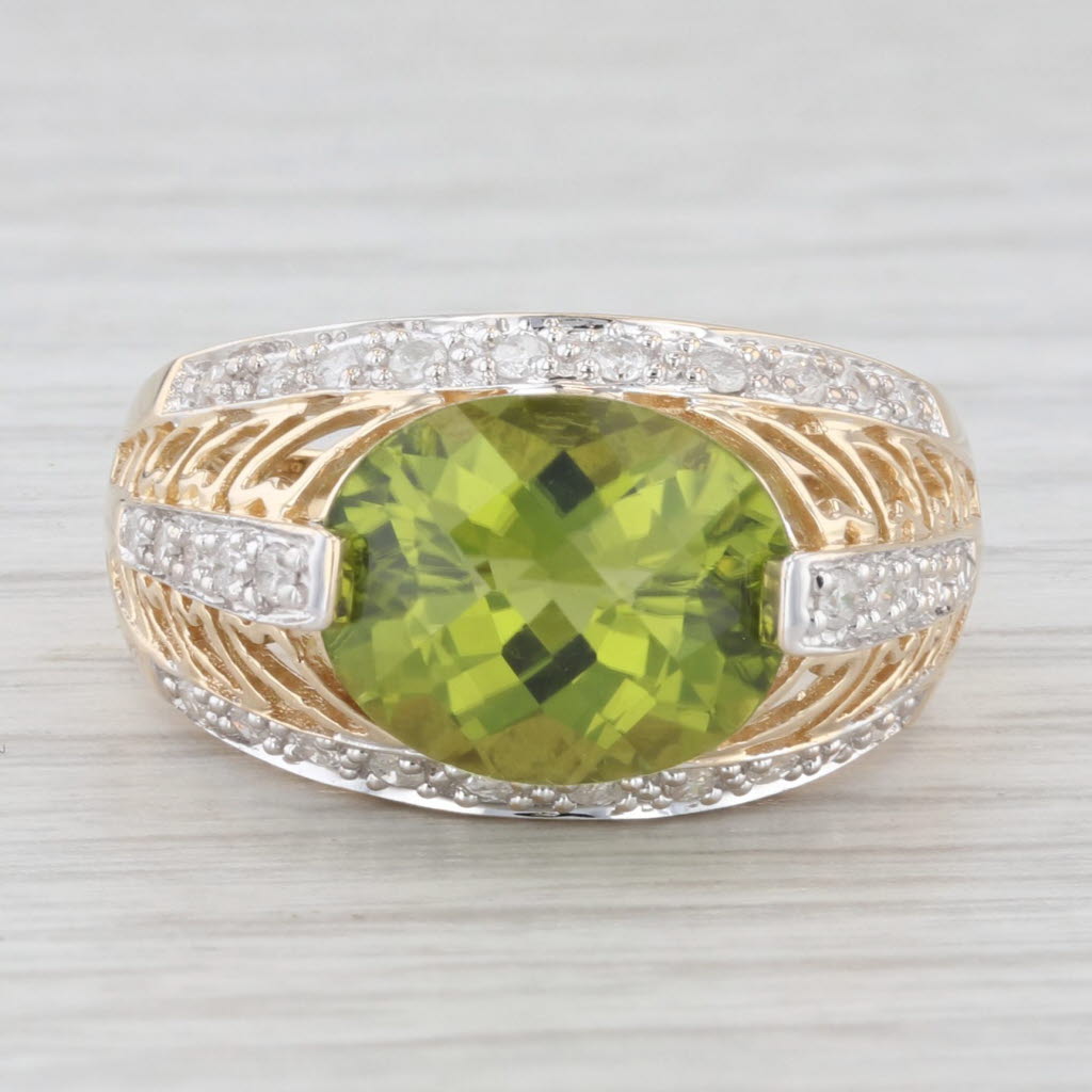 Light Gray 4.10ctw Peridot Diamond 14K Yellow White Gold Cocktail Ring