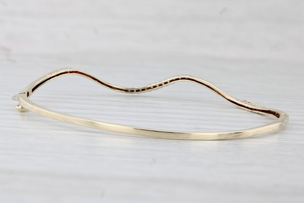 Light Gray Contoured 0.25ctw Diamond Bangle Bracelet 10k Yellow Gold 6.75" 2.1mm