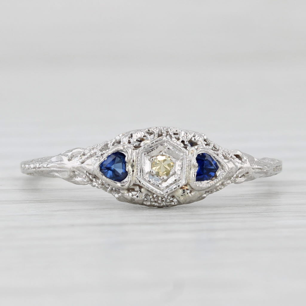 Light Gray Art Deco 0.17ctw Lab Created Sapphire Diamond Ring 14k Gold Filigree Size 9.5