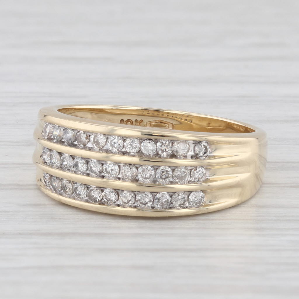 Light Gray 0.27ctw Diamond Ring 10K Yellow Gold Size 7.25 Wedding Band