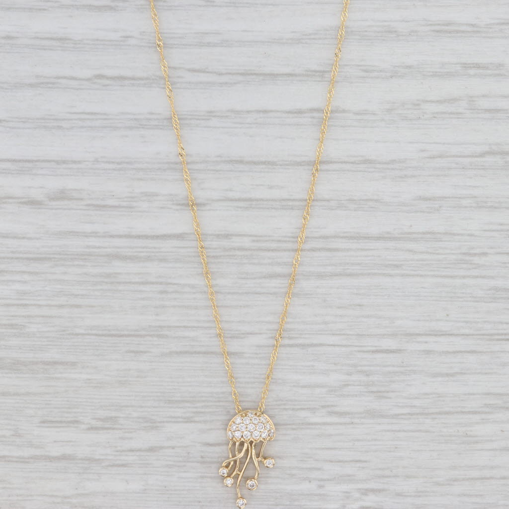 Light Gray New 0.13ctw Diamond Moving Jelly Fish Pendant Necklace 14k Yellow Gold 18"