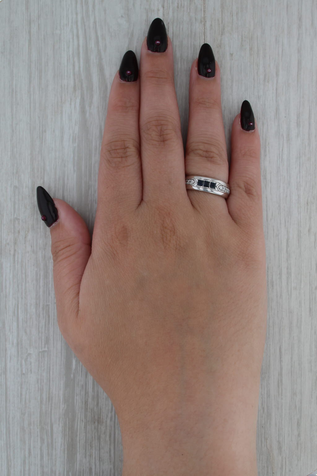 0.50ctw Blue Sapphire Diamond Ring 10k White Gold Size 8 Wedding Band Stackable