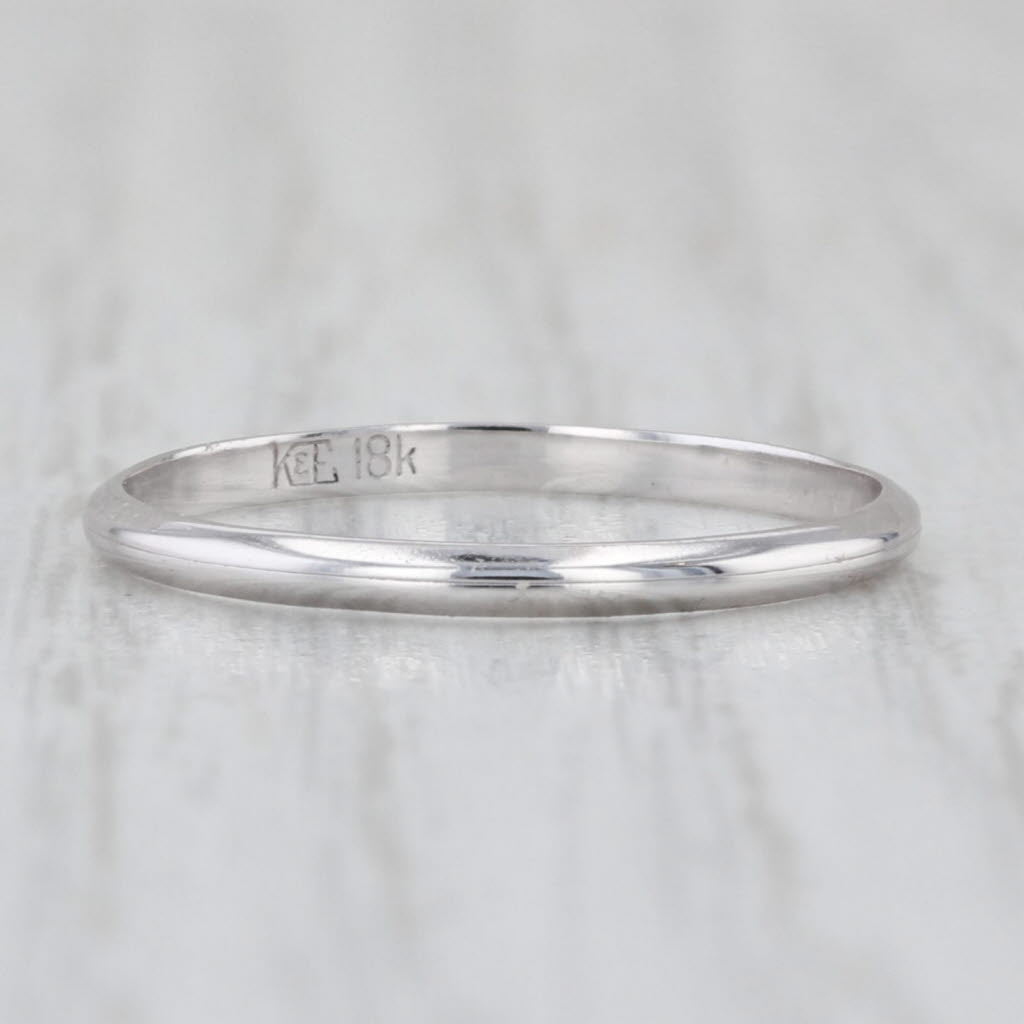 18k White Gold Wedding Band Size 7 Ring Stackable