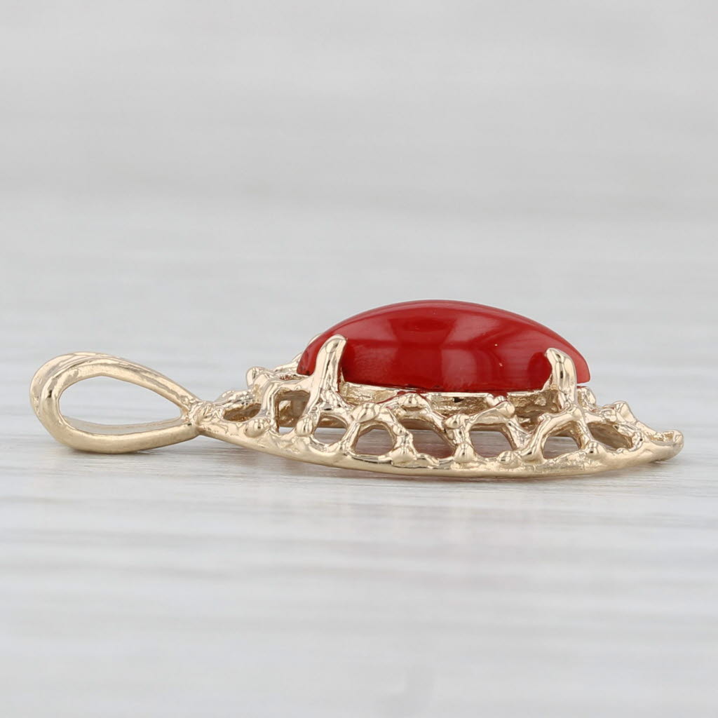Light Gray Red Carnelian Marquise Cabochon Solitaire Pendant 14k Yellow Gold