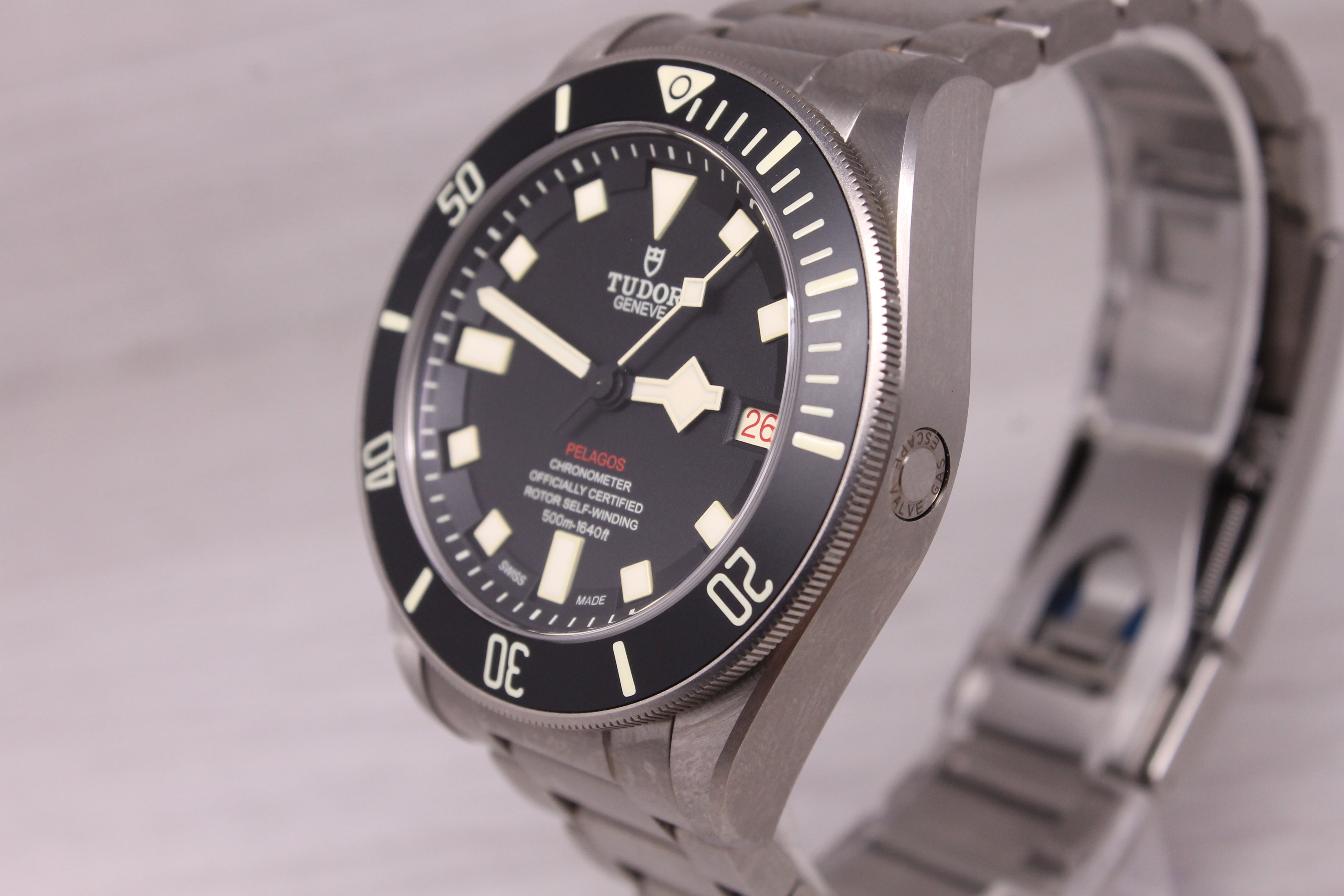 Tudor LHD Lefty Titanium Pelagos 42mm Automatic Mens Divers Watch w Box 25610TN