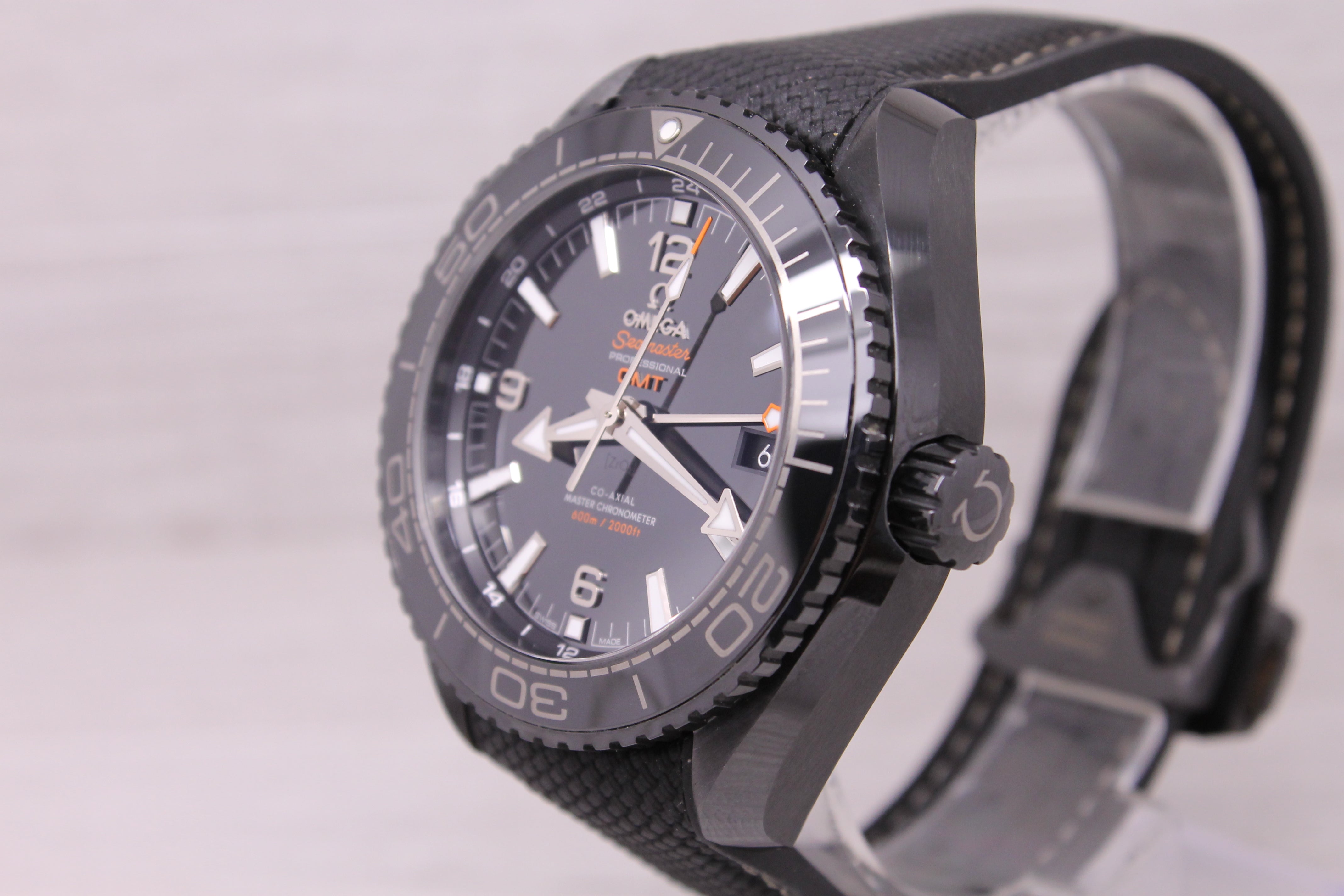 Omega seamaster GMT Planet Ocean Deep Black Mens 45mm Automatic Watch SERVICED