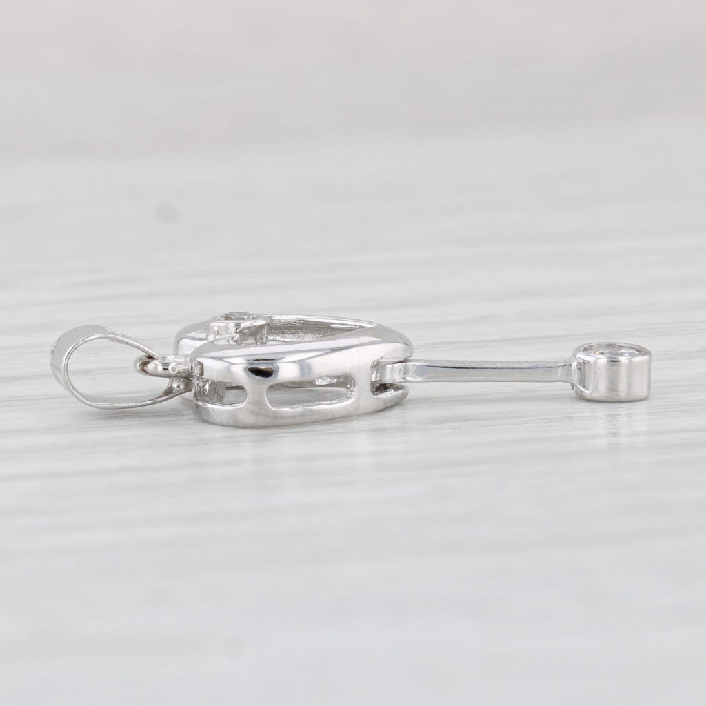 Light Gray 0.15ctw Cubic Zirconia Heart Pendulum Pendant 18k White Gold
