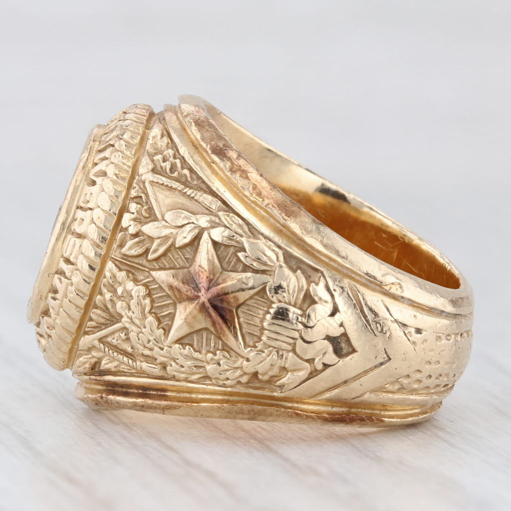 Light Gray Diamond A & M College of Texas Class Ring 10k Yellow Gold Engraved Signet