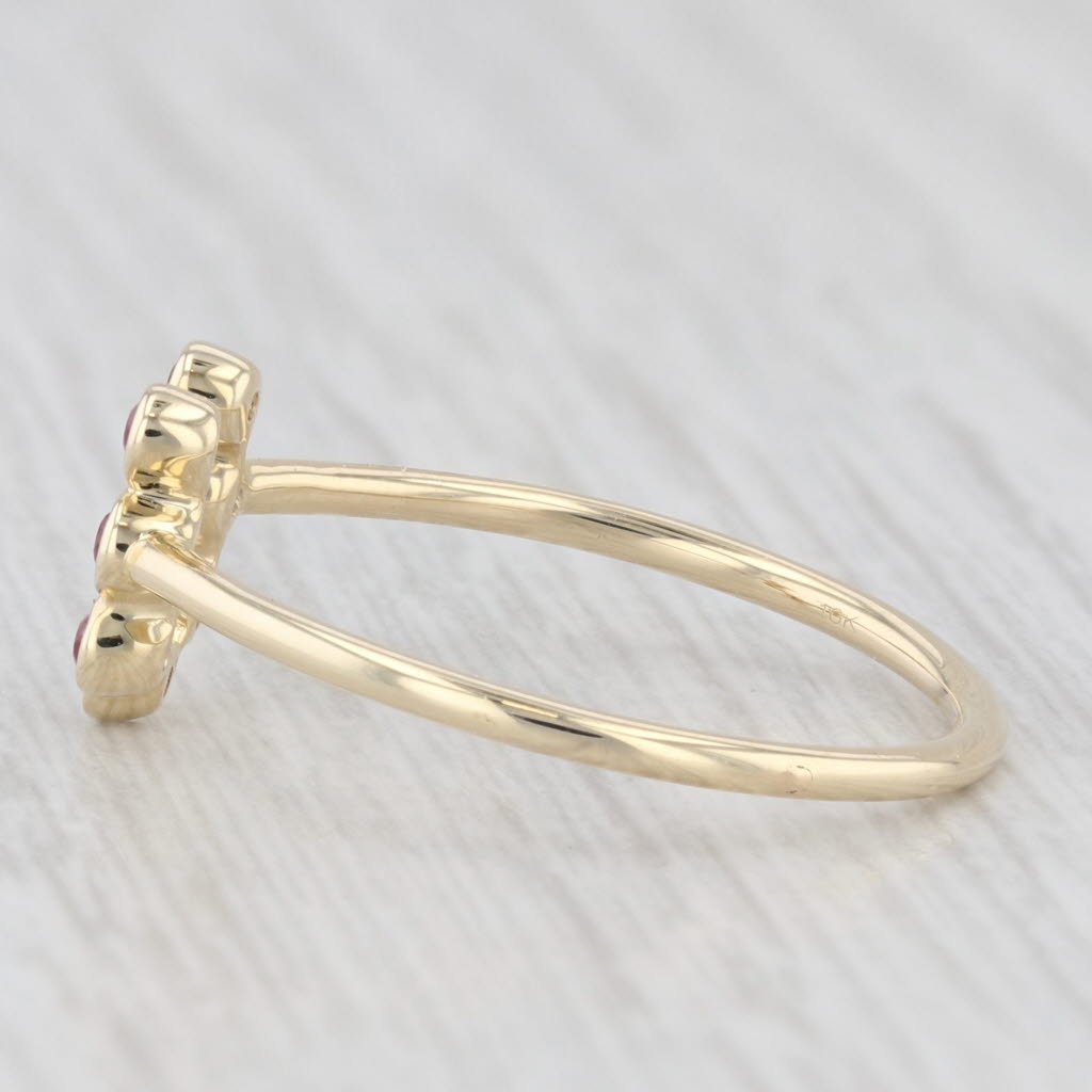Light Gray New Ruby Horseshoe Ring 10k Yellow Gold Size 7.25