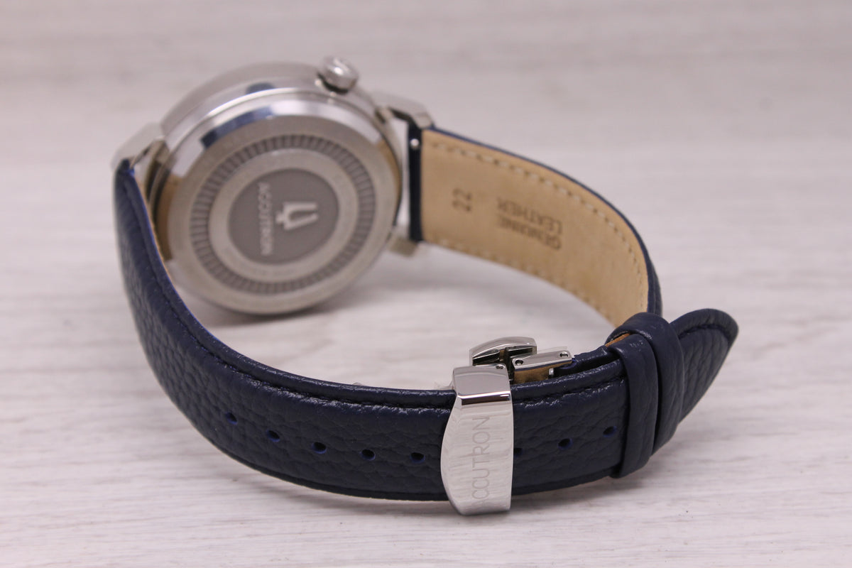 Bulova Accutron Electrostatic Spaceview Evolution Blue 43.5mm 26A209 Box & More