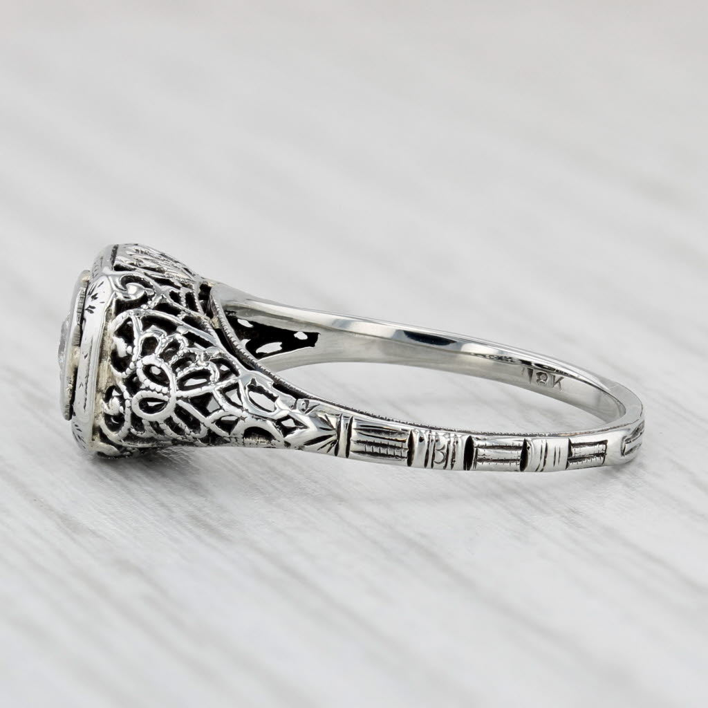Light Gray Art Deco 0.10ct Diamond Solitaire Ring 18k White Gold Size 6,5 Engagement