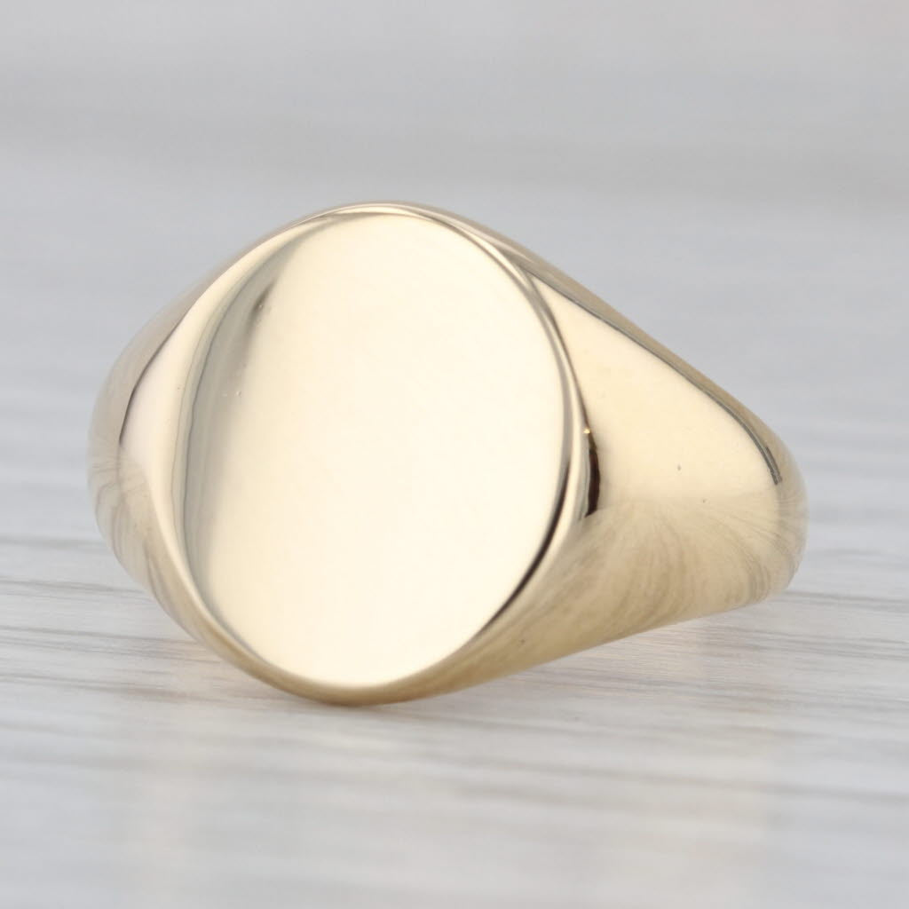Engravable Signet Ring 14k Yellow Gold Size 7.75