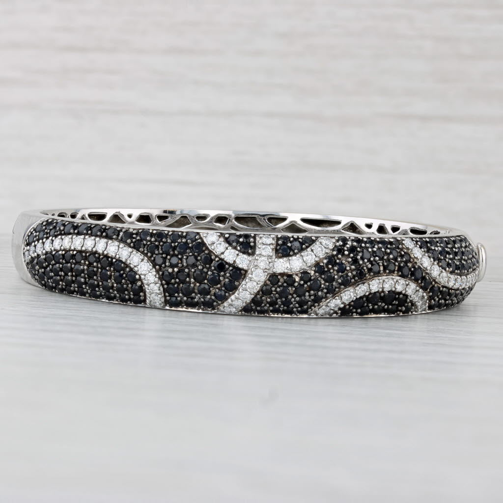 Light Gray 4.55ctw Sapphire Diamond Bangle Bracelet 18k White Gold 6.75" Roberto Coin