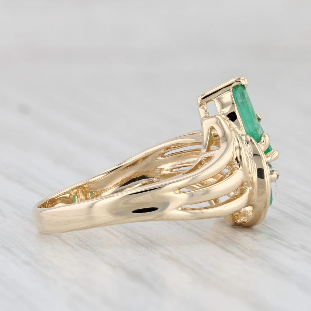 Light Gray 0.63ctw 3-Stone Emerald Diamond Ring 14k Yellow Gold Size 6.5