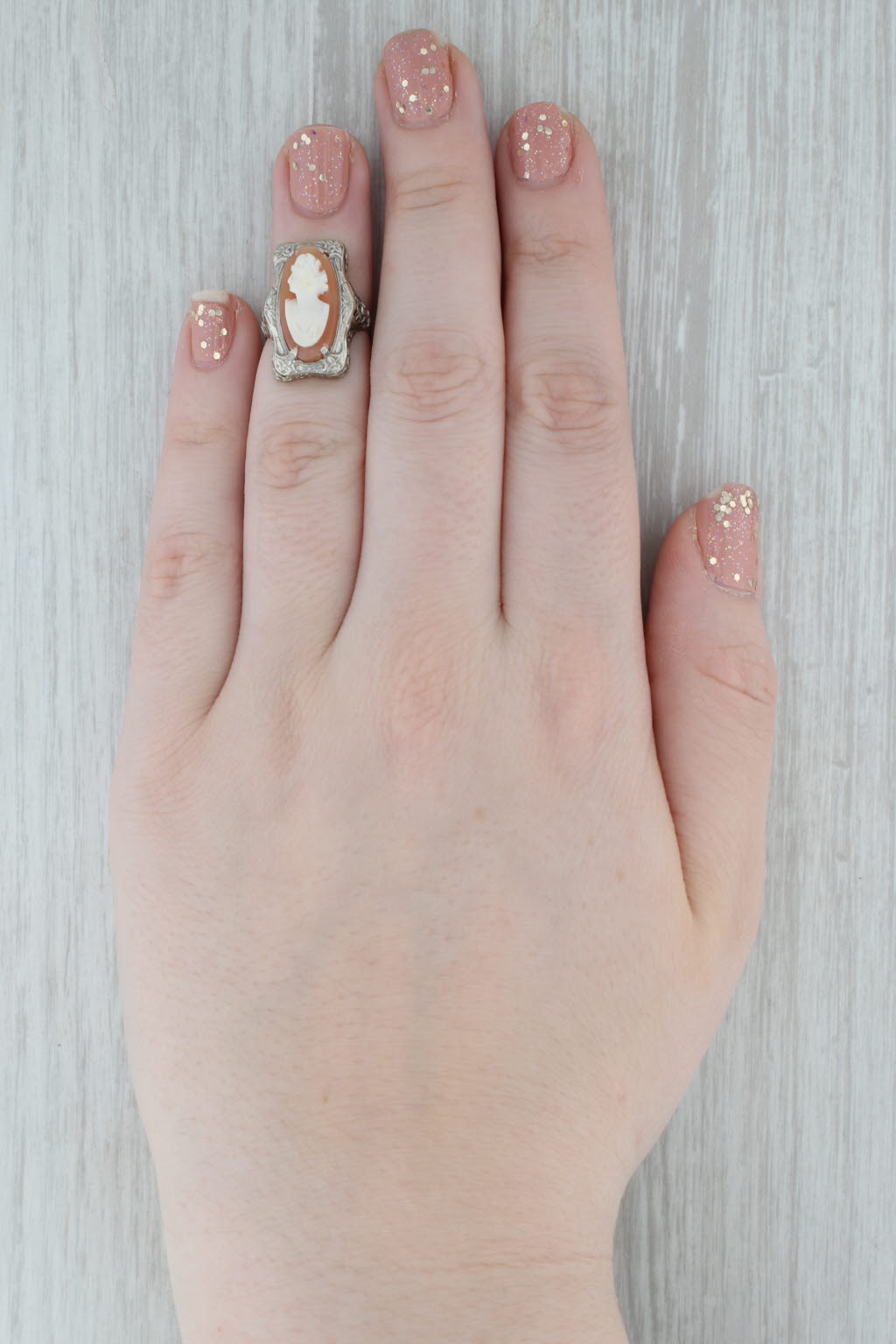 Gray Vintage 14K White Gold Carved Shell Cameo Filigree Size 3.5 Ring