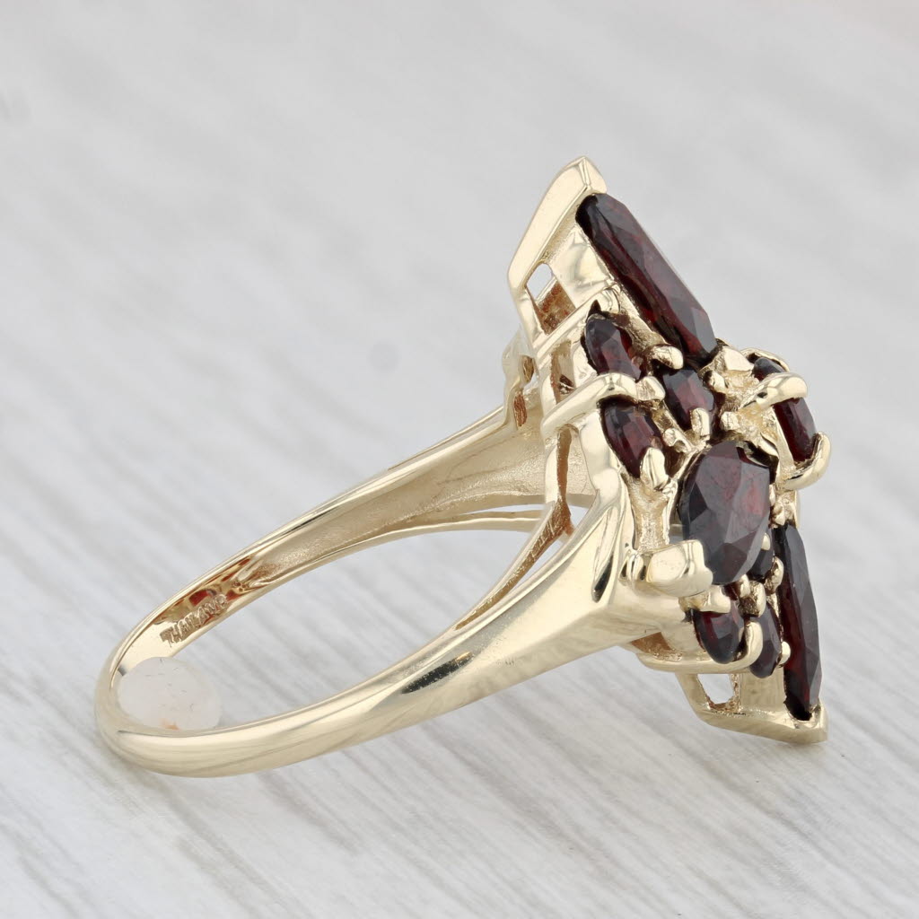Light Gray 4.60ctw Garnet Flower Cluster Cocktail Ring 10k Yellow Gold Size 7.25