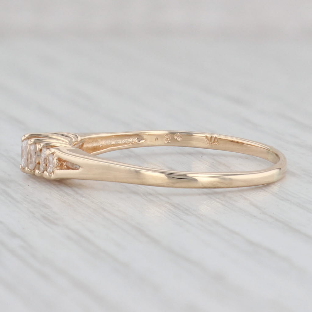 Light Gray 0.24ctw Diamond Tiered Pyramid Ring 14k Yellow Gold Size 11.25 Stackable