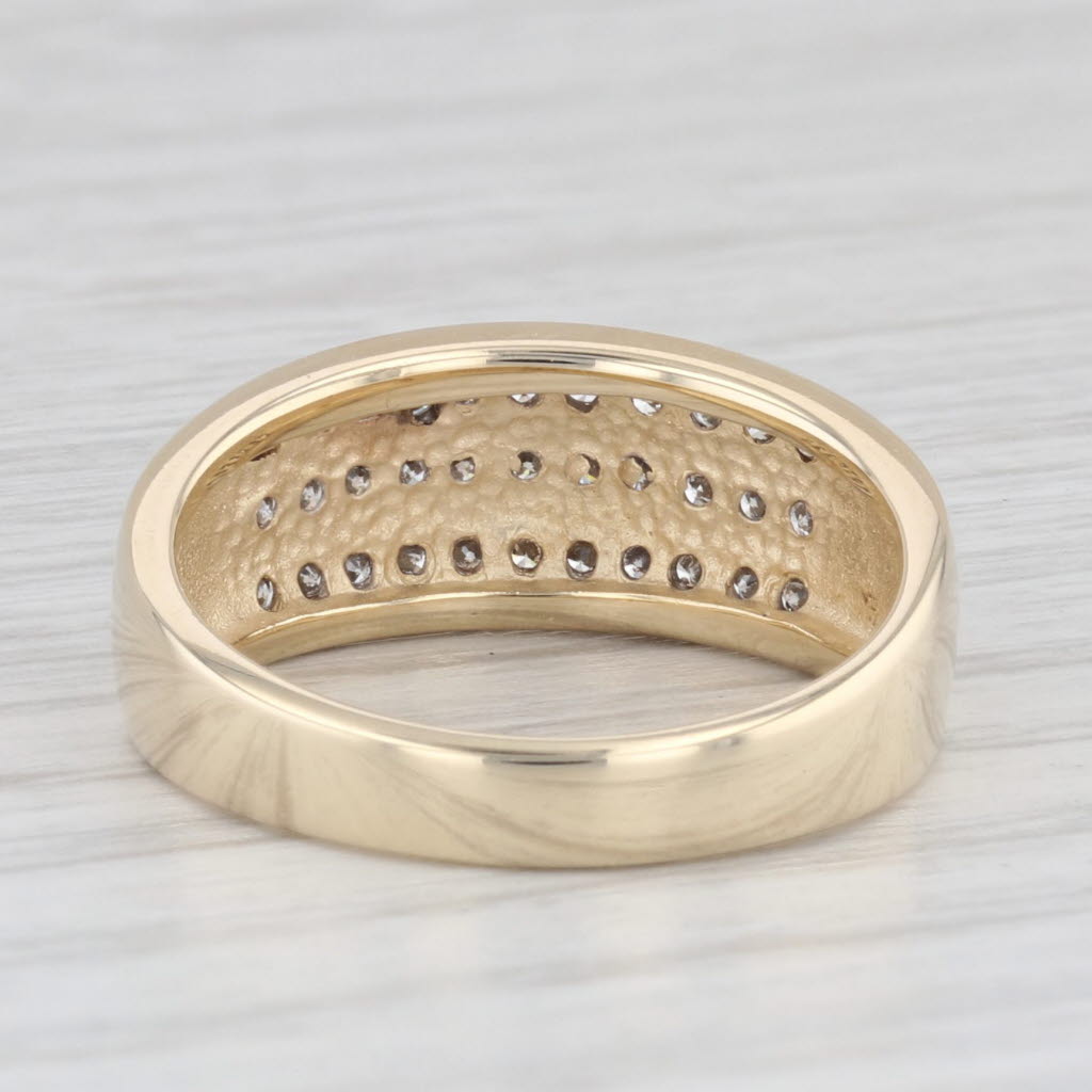 Light Gray 0.27ctw Diamond Ring 10K Yellow Gold Size 7.25 Wedding Band