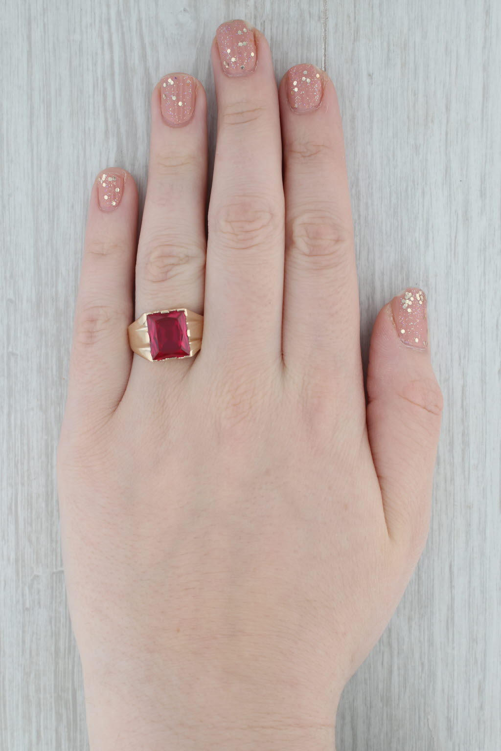 Gray Vintage 7.09ctw Lab Created Ruby Solitaire Ring 10K Yellow Gold Size 9.25